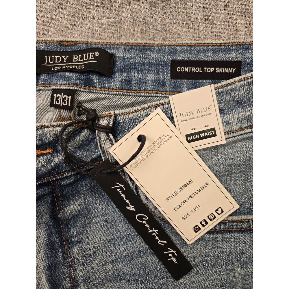 Judy Blue High Waist Control Top Skinny Jeans Medium Blue Distressed Size 13/31 - Picture 8 of 9